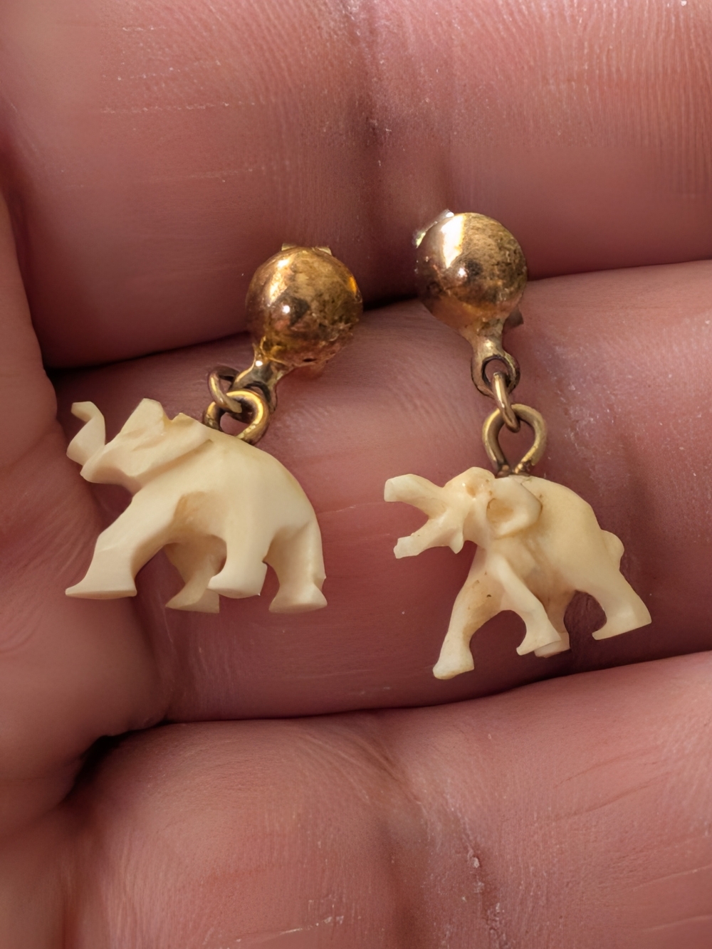 Authentic 1950s Carved Elephant Earrings • Trunk Up for Good Fortune • 1/20 12K